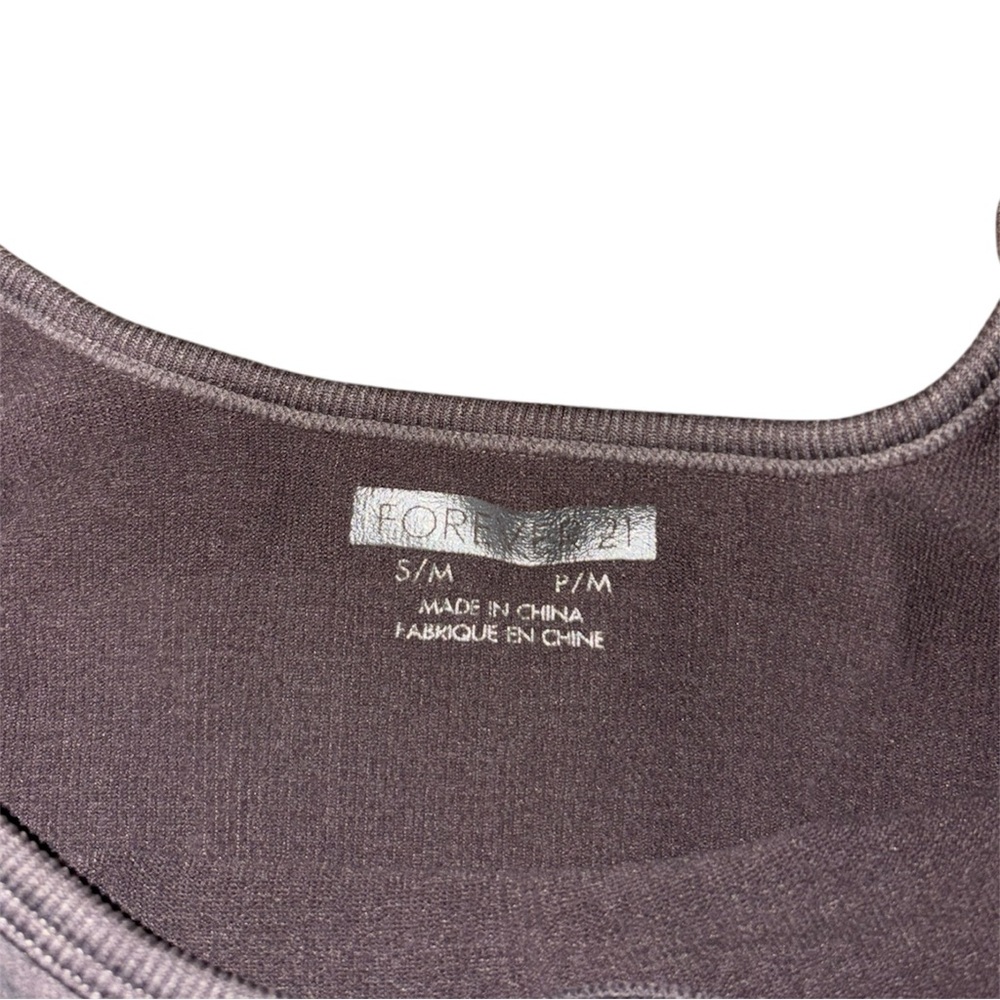 Gray Ribbed Form Fitting Tank Top - Picture 3 of 3